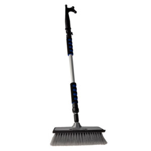 Scrubbing brush telescopic