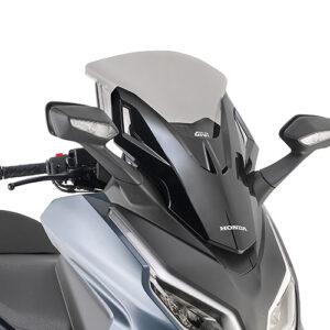 Givi Specific screen, smoked 48 x 47 cm HONDA FORZA 350 (23)