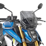 Givi Specific screen smoked 25 x 31 cm SUZUKI GSX S1000 (21-23)
