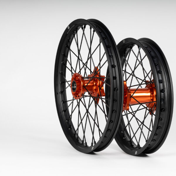 Sixty5 KTM Black/Orange Enduro 1.6-21"/2.15-18" wheel set