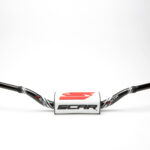 Scar Handlebar O² COLOR Ø28,6 (1 1/8”) - Yamaha YZ/YZF - BLACK Bar - WHITE Bar p