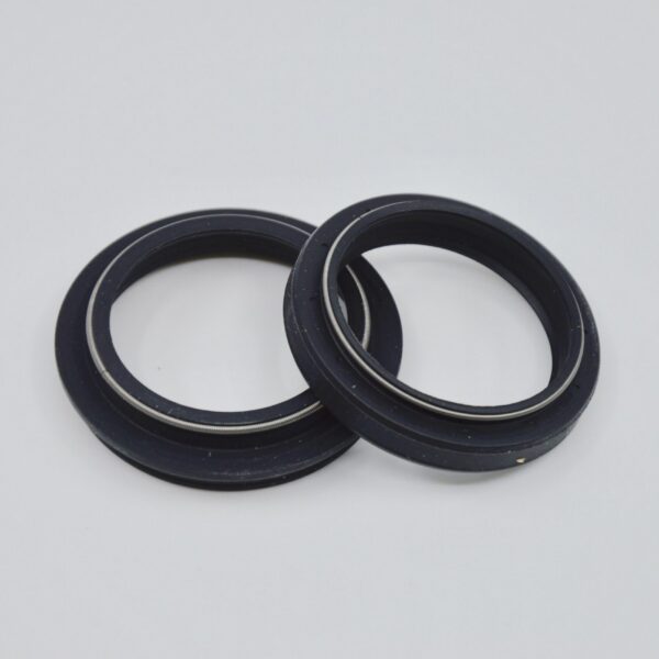 SKF Oil & Dust Seal Yamaha "Black Color" Mm 41
