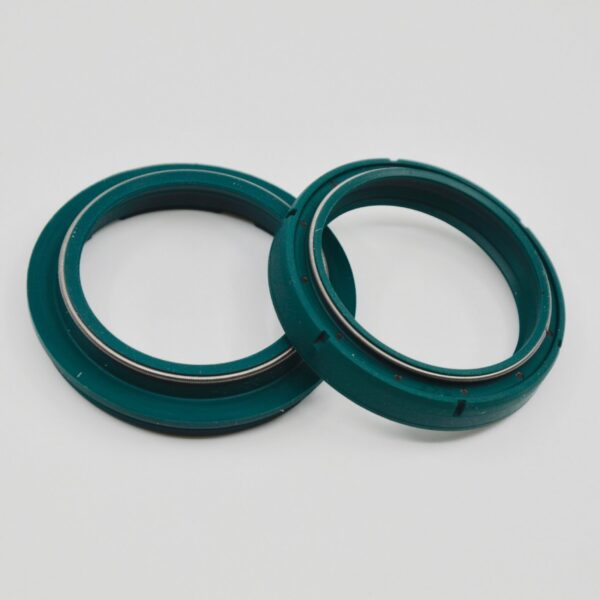 SKF Oil & Dust Seal 43 mm. - KAYABA