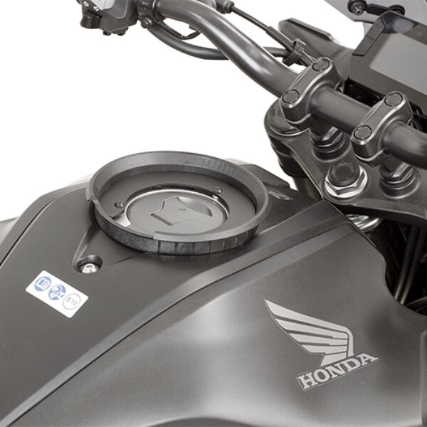 Givi Specific metal flange for fitting the TankLock tank bags