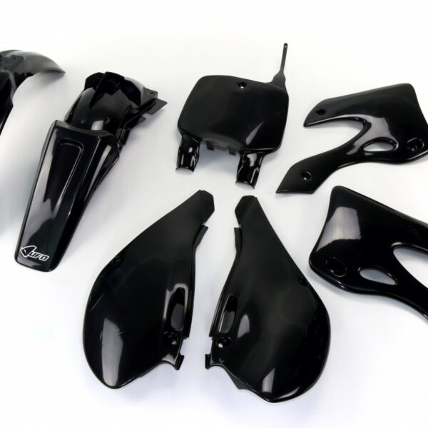 UFO Plastic kit 5-parts Black KX125/250 00-02