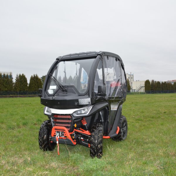 DFK Cab + wiper/ washer Segway Snarler AT6 S
