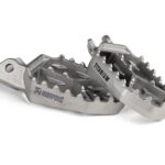 Akrapovic Adventure Footpeg Set (Titanium) Kawasaki KLE 500 2026